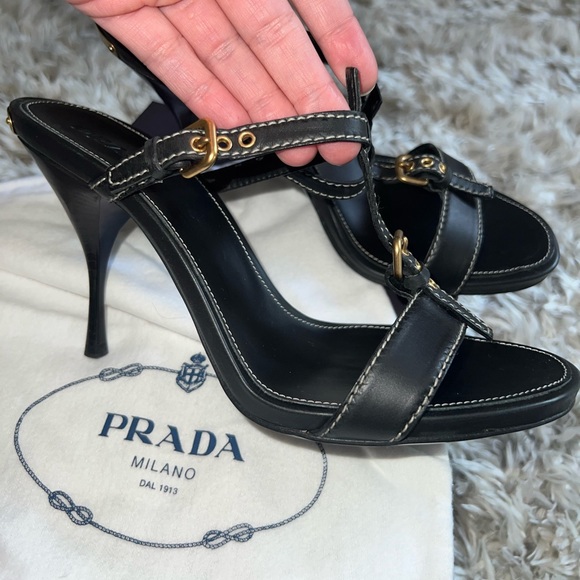 Prada heels - Picture 6 of 6